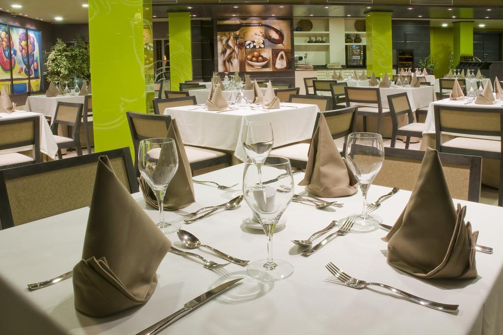 Kn Hotel Arenas Del Mar Adults Only El Médano المظهر الخارجي الصورة