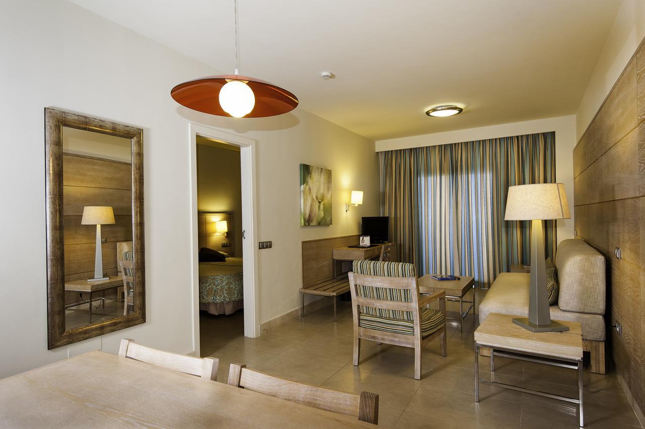 Kn Hotel Arenas Del Mar Adults Only El Médano المظهر الخارجي الصورة